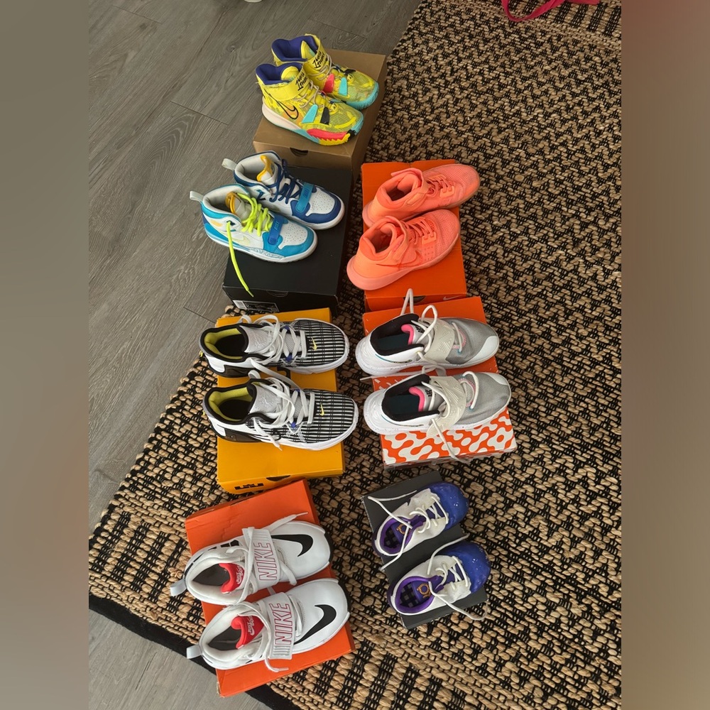Kids shoes